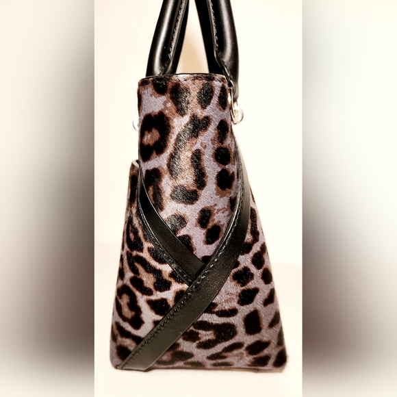 NWOT! Henri bendel purple leopard print Calf-hair Lafayette Satchel Crossbody - Picture 4 of 6